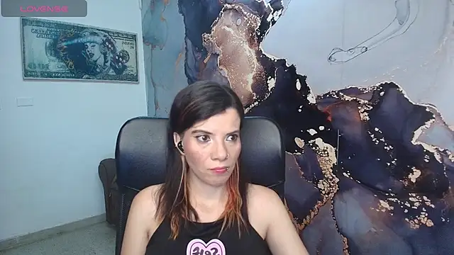 DanaaRey online show from September 23, 2025, 11:17 am