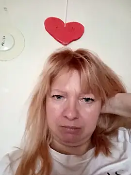 Lauri scherri online show from October 13, 2025, 2:18 pm