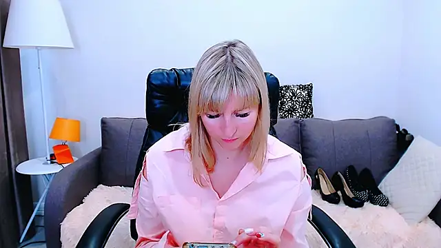 Incredible Ariela online show from June 25, 2026, 9:14 am