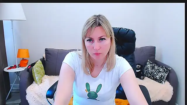 Incredible Ariela online show from July 29, 2026, 9:52 am