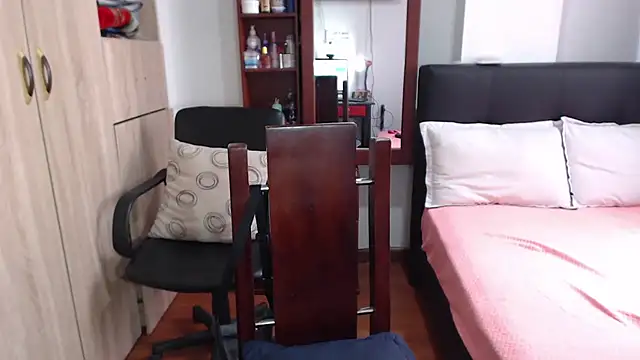 miia-big1boobs  online show from March 18, 2025, 5:23 pm