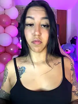 Tamara Roberts1 online show from September 26, 2025, 11:11 pm