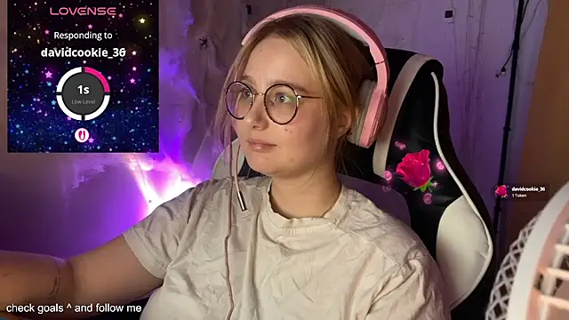 JacyWinslat online show from November 2, 2025, 12:59 am