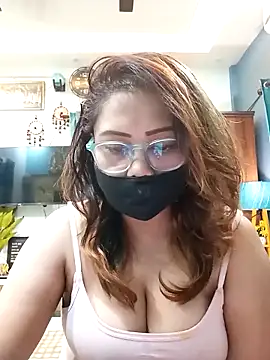 Cute-mona online show from March 12, 2026, 10:30 am