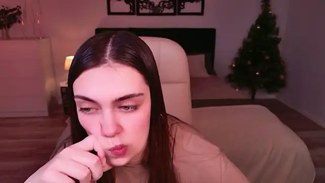 DaniellaLovely online show from December 22, 2025, 10:48 am