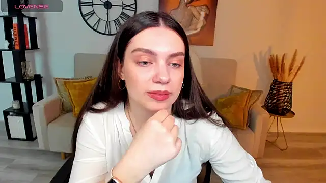 DaniellaLovely online show from March 15, 2025, 11:19 am