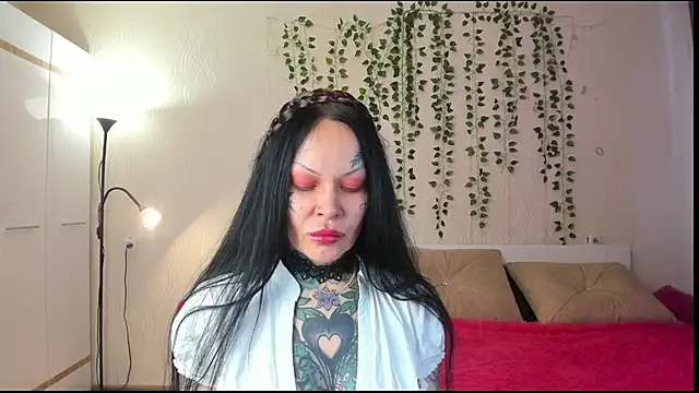 Snapshot of Megan_Black_Moon chatting on September 24, 2025, 9:16 am Megan Black Moon online show from September 24, 2025, 9:16 am