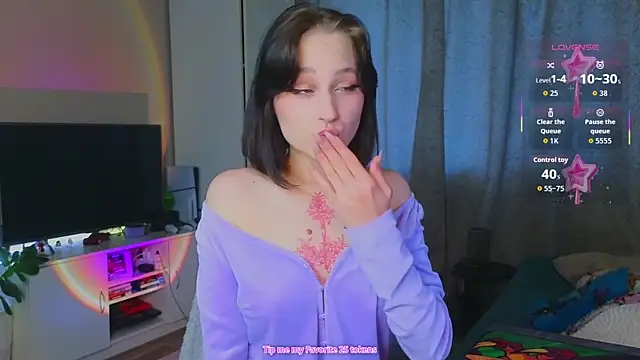 MaryRace online show from September 27, 2025, 12:11 pm