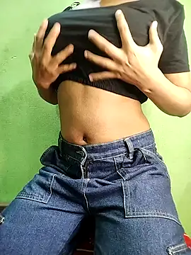 Queen-Amelia online show from February 10, 2025, 8:53 am