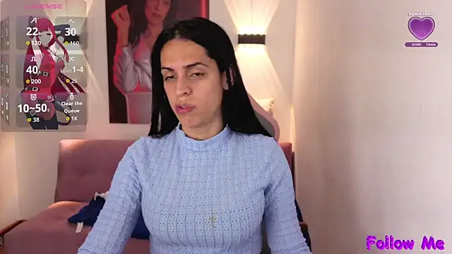 vittorialombardi   online show from October 8, 2025, 11:27 pm