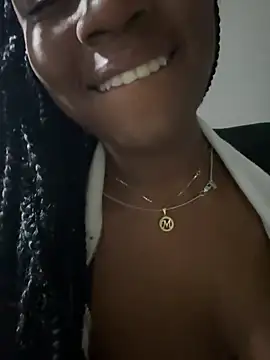 EscorpiLeoncita online show from March 4, 2026, 4:53 am