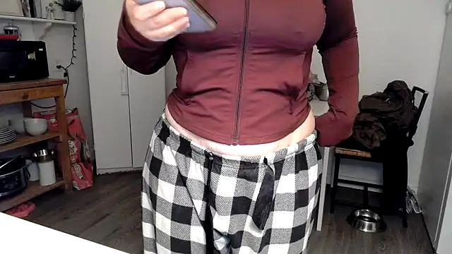 Kittyymaze1 online show from February 7, 2026, 11:51 am