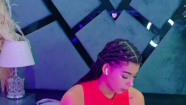 TiaraRosse online show from June 20, 2026, 3:44 am