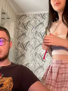 LushLuna online show from January 7, 2025, 3:12 pm