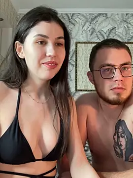 LushLuna online show from January 15, 2025, 5:15 pm