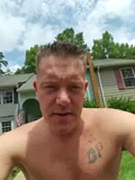 Snapshot of Bigtater1999 chatting on July 7, 2026, 4:21 pm Bigtater1999 online show from July 7, 2026, 4:21 pm