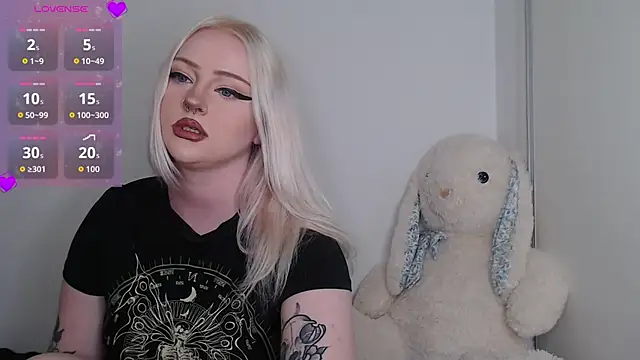 chloe levine online show from September 20, 2025, 1:21 am