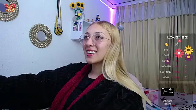 Soffy-brooks online show from March 20, 2025, 10:10 am