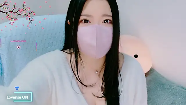Snapshot of yukinko_o_ chatting on April 28, 2026, 12:42 pm yukinko o online show from April 28, 2026, 12:42 pm