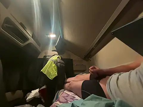 fedoil online show from January 14, 2026, 9:07 pm