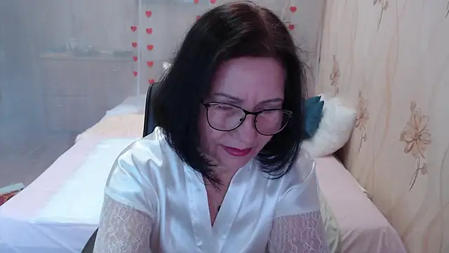 OlgaHottie online show from November 2, 2025, 11:54 pm