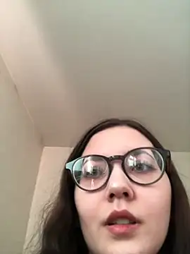 Prudie Gabriella online show from March 18, 2025, 2:50 pm