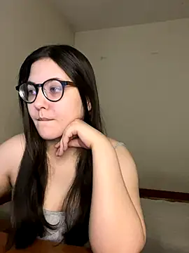 Prudie Gabriella online show from November 11, 2025, 11:38 am