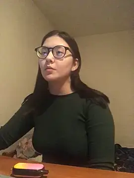 Prudie Gabriella online show from March 5, 2025, 5:39 pm