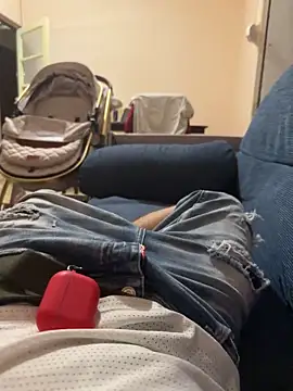 ExMonki 13  online show from October 8, 2025, 9:26 pm