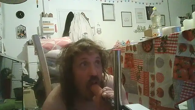 cyril020202 online show from October 10, 2025, 4:30 pm