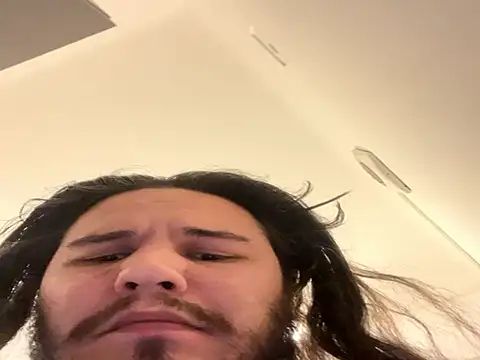 bananahot31 online show from October 16, 2025, 7:27 am