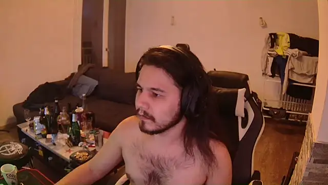 bananahot31 online show from December 6, 2024, 6:42 am