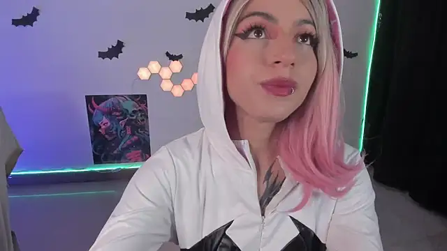 cyberzoe online show from October 8, 2025, 12:12 am