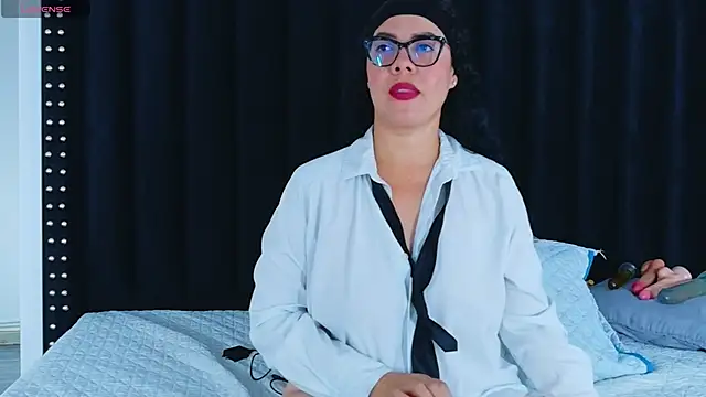 Snapshot of hotlatinateacher chatting on March 16, 2026, 7:05 pm hotlatinateacher online show from March 16, 2026, 7:05 pm