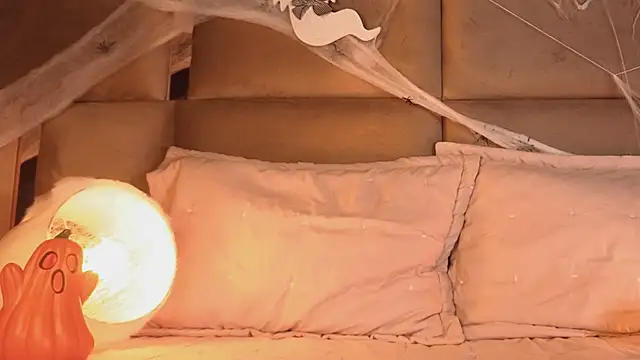 angelinepossy online show from October 26, 2025, 9:48 pm