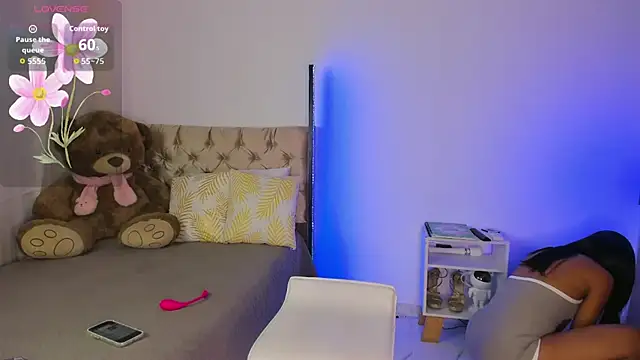 Lia Petite1 online show from March 21, 2026, 2:13 am