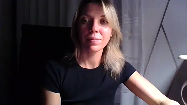 VelvetLove287 online show from November 15, 2025, 3:05 pm