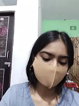 Snapshot of Arisha- chatting on August 1, 2026, 1:42 pm Arisha- online show from August 1, 2026, 1:42 pm