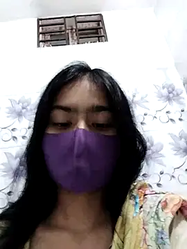 Snapshot of Arisha- chatting on May 10, 2026, 12:09 pm Arisha- online show from May 10, 2026, 12:09 pm