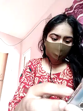 Arisha- online show from October 25, 2025, 8:57 am