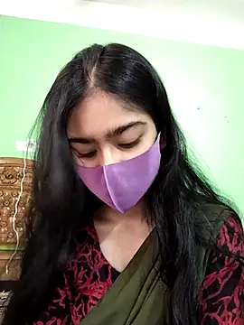 Snapshot of Arisha- chatting on May 13, 2026, 6:31 am Arisha- online show from May 13, 2026, 6:31 am