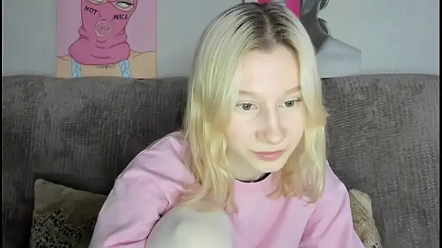 EnigmaSee online show from November 30, 2025, 2:01 am