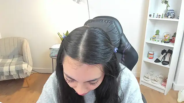 Snapshot of _BellaEvans_ chatting on January 19, 2026, 12:53 pm BellaEvans online show from January 19, 2026, 12:53 pm