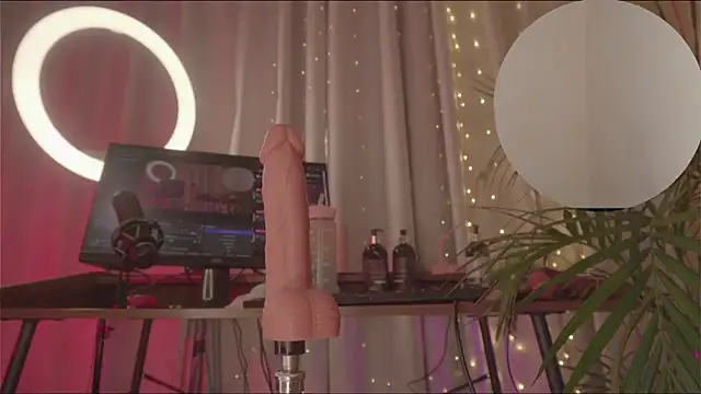 JessicaBrook online show from February 11, 2025, 8:10 pm