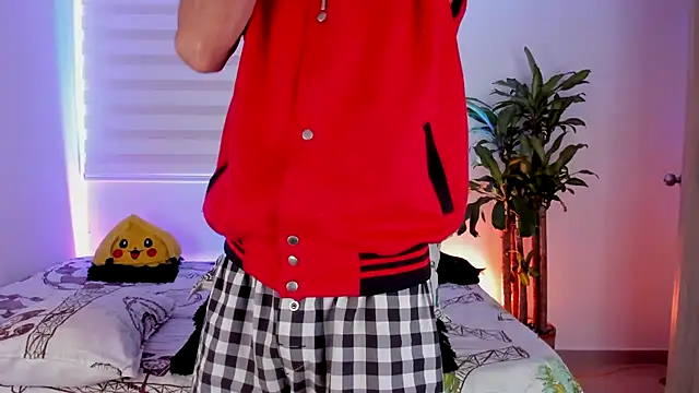 aldrinwhite online show from October 25, 2025, 4:40 pm