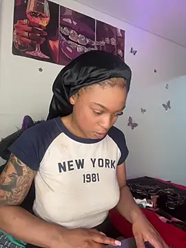 Melany Williams online show from June 15, 2026, 3:23 pm