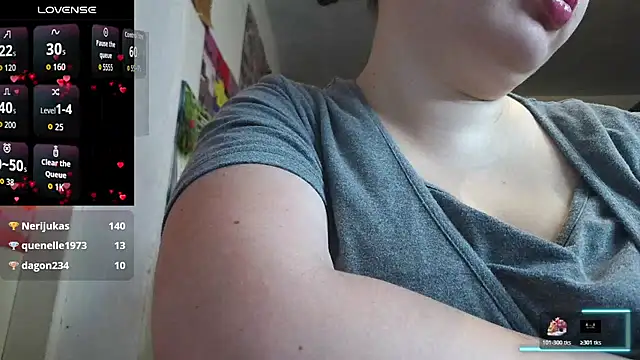 Snapshot of Cora_Maro chatting on July 14, 2026, 2:05 am Cora Maro online show from July 14, 2026, 2:05 am