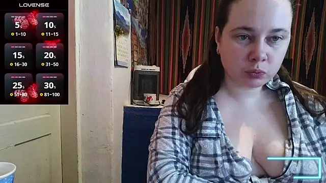 Cora Maro online show from June 13, 2026, 12:52 am