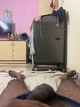 Snapshot of A-mira chatting on March 1, 2026, 5:46 pm A-mira online show from March 1, 2026, 5:46 pm