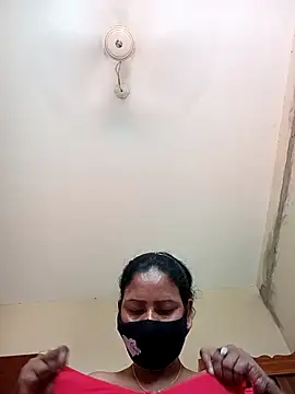 Neha-Roy online show from October 20, 2025, 5:42 am